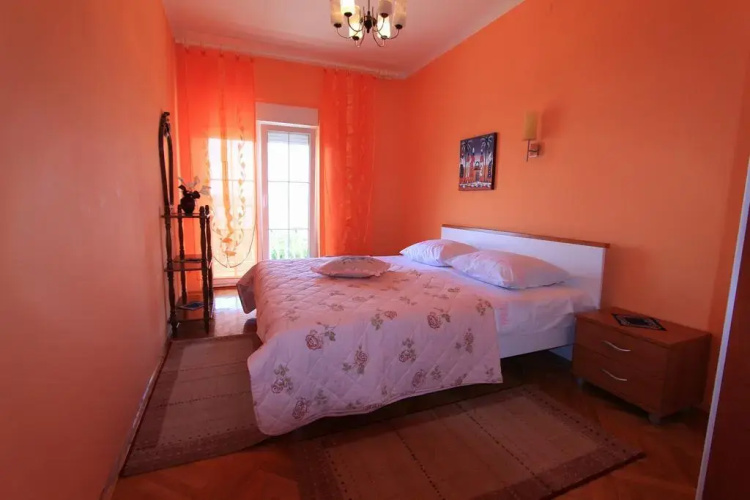 Apartment Erna