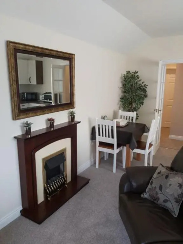 Oaktree Lodge