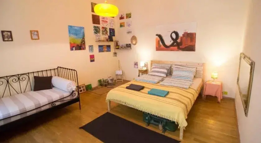 Multipass Hostel