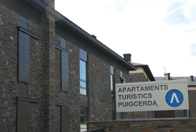 2 Bedrooms Double Apartment