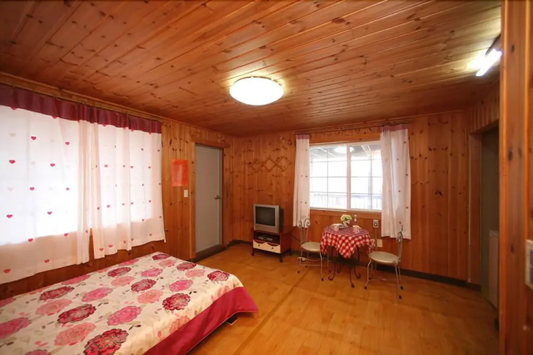 Taean Caribbean Heart Pension