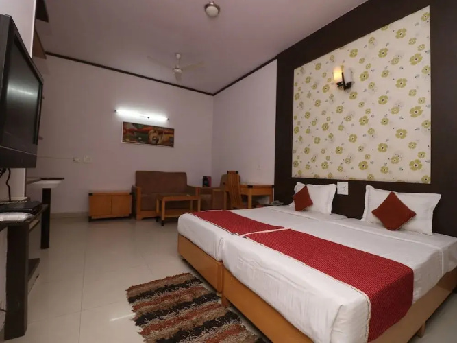 OYO 10250 Elevate Residency