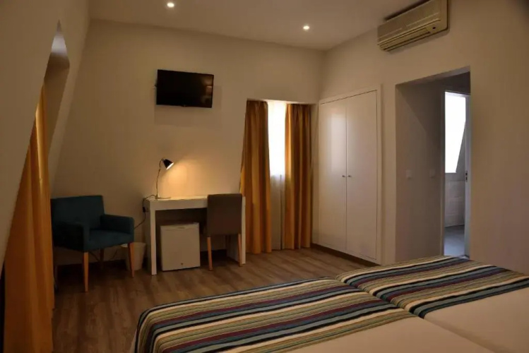 Porto Domus Hotel