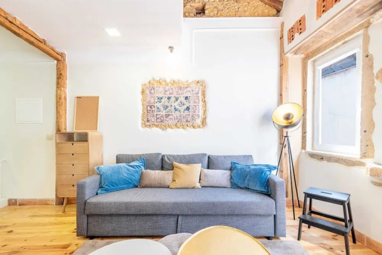 Local and modern duplex