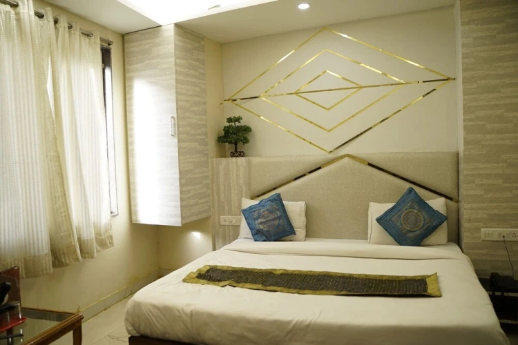 Deluxe Triple room