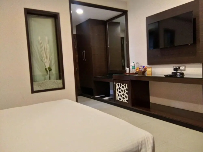 Landmark Hotel