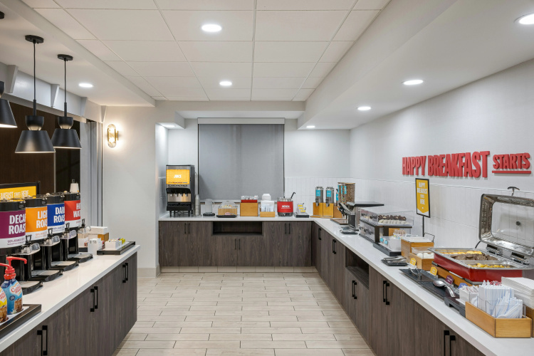 Hampton Inn & Suites Oakland Airport-Alameda photo 30