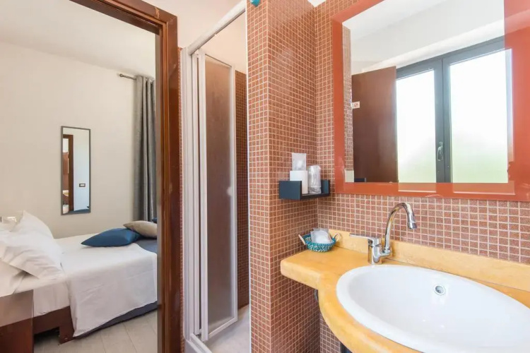 Eroom42 Guest House