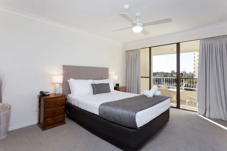 2 Bedrooms Superior Apartment with balcony