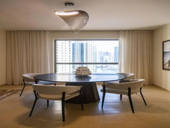 Modern 2BR Oasis with Breathtaking Views