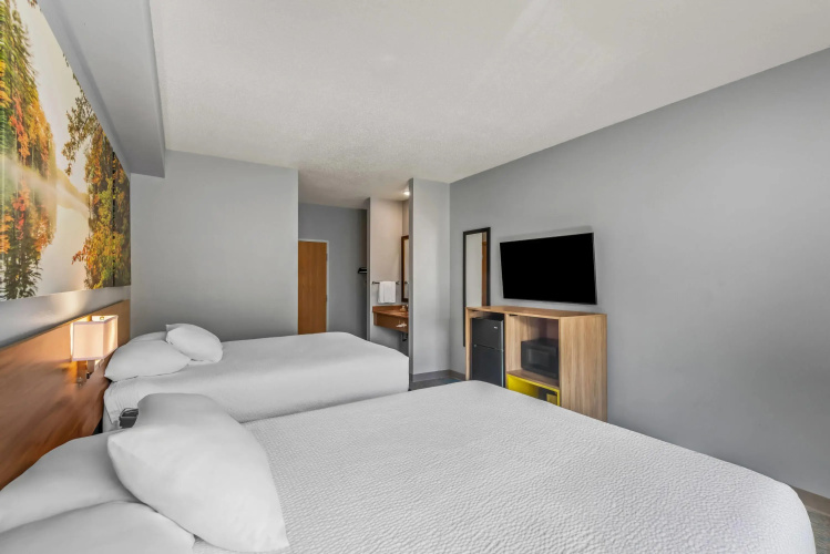 Days Inn by Wyndham Carroll