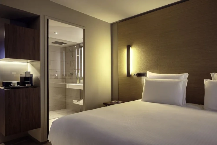 Premium room