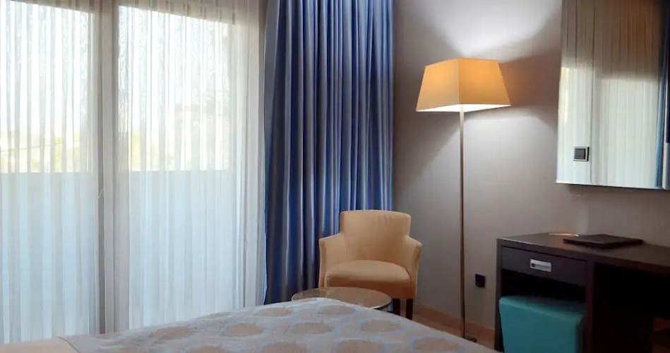 Premium room