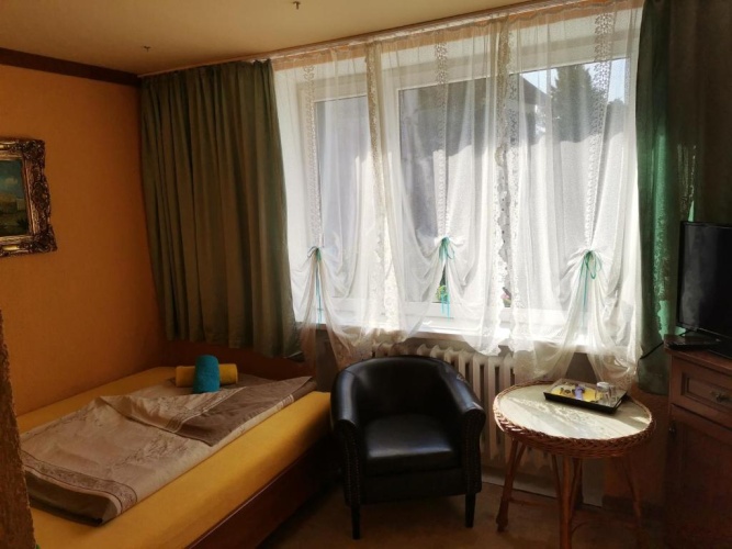 Standard Single room