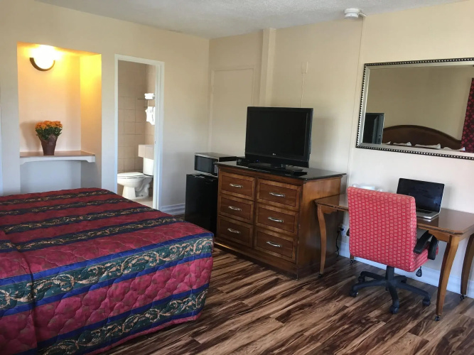 Civic Center Motel
