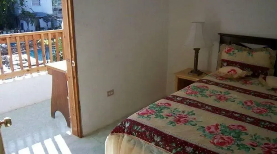 Le Gou-T Hotel S.A.
