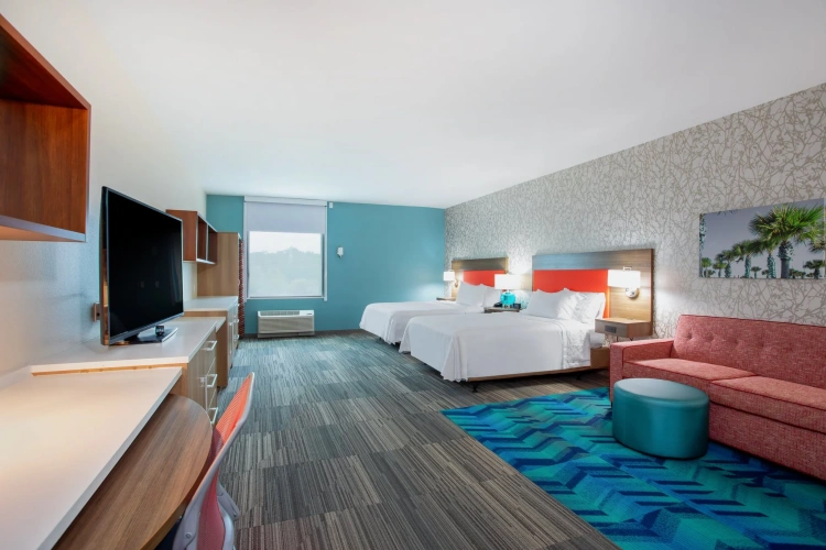 Quadruple Suite