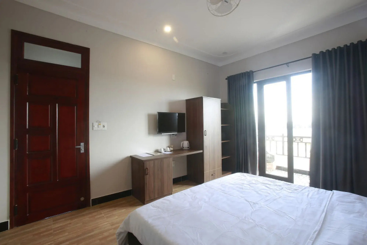 Home River Villa