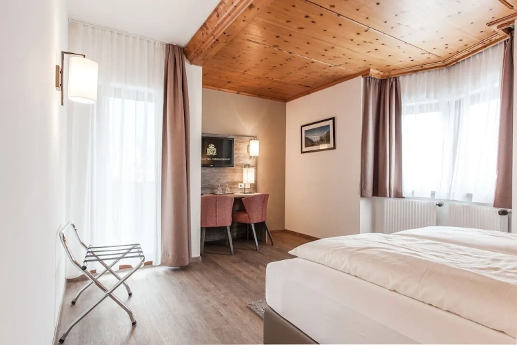 Premium Double room with balcony
