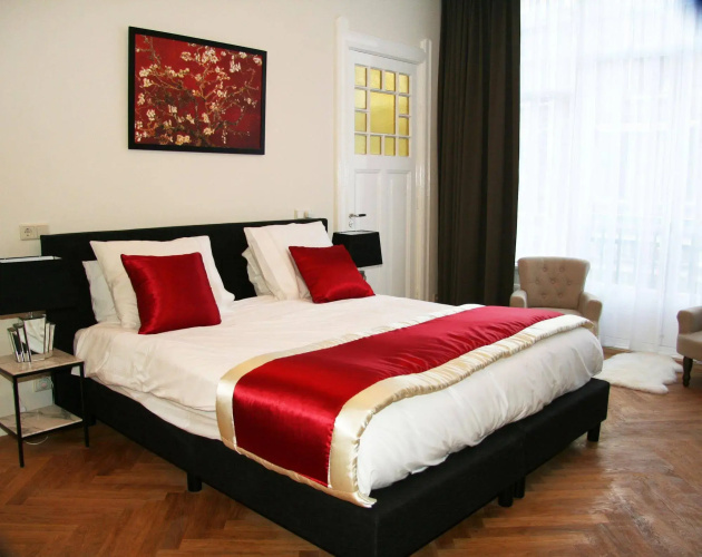Amsterdam Suites