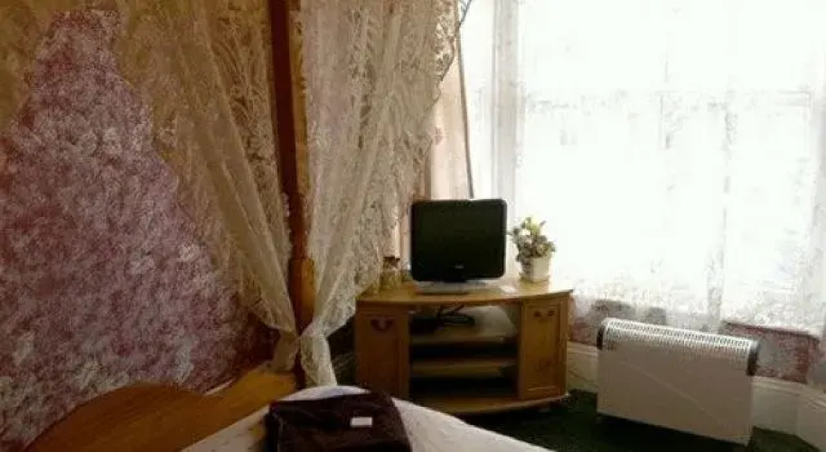 The Vyvyan Arms Hotel