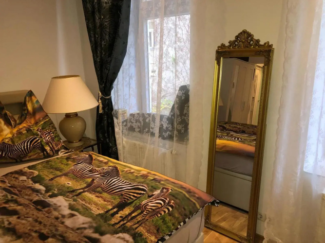 Flair and Design Apartment!