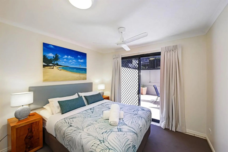 Unit 2 'The Rocks', Coolum Beach