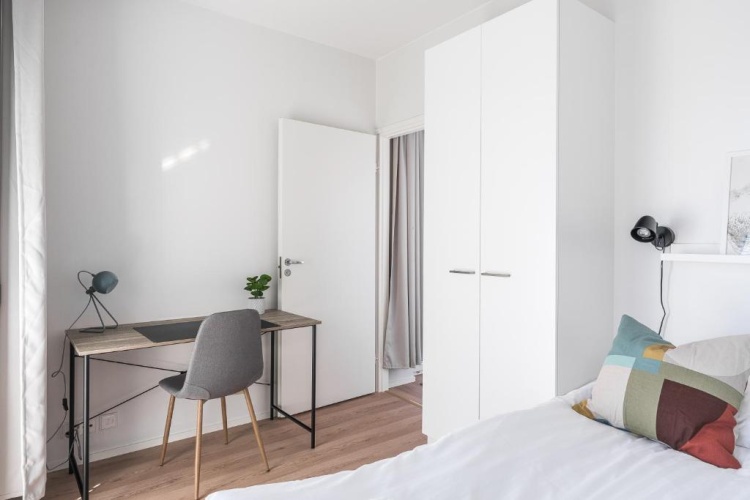 1 Bedroom Apartment