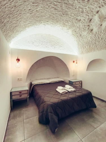 La Madriguera Eco Caves