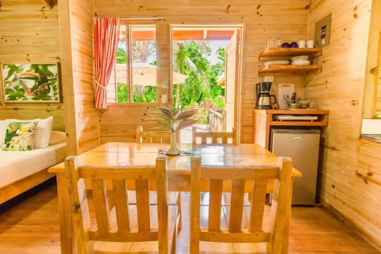 2 Bedrooms Bungalow