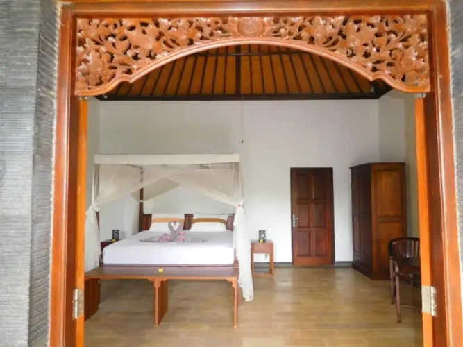 Deluxe Double Bungalow with garden view