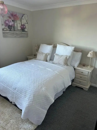 Peak District - 2 Beds - Sleeps 4 - Pet Friendly