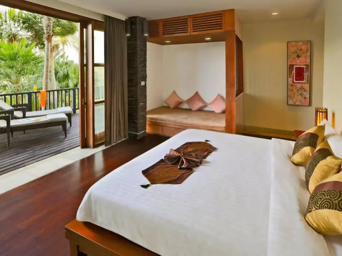 Solymar Villa