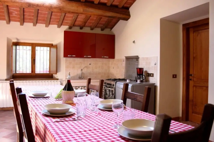 3 Bedrooms Apartment