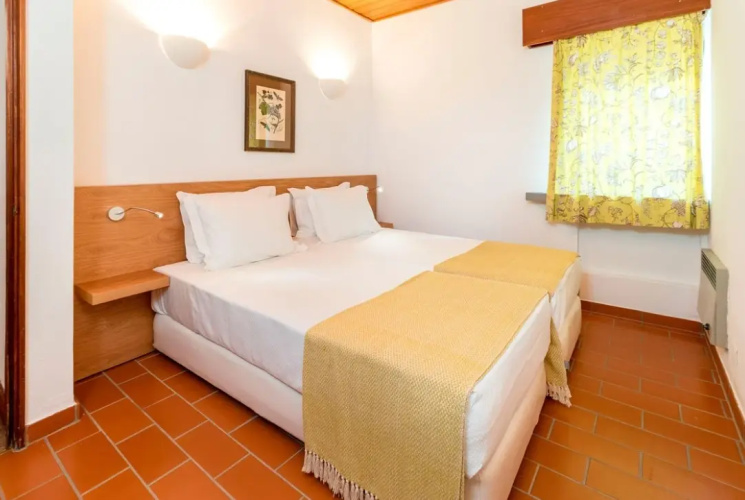 1 Bedroom Apartment with garden view