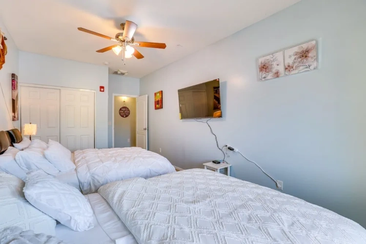 6 Bedrooms Cottage