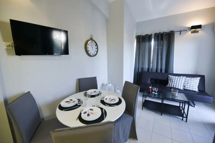 2BR Flat in Lefkada in Kariotes