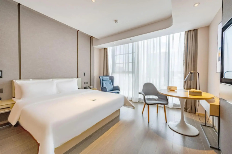 Atour Hotel