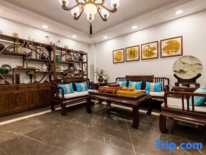 Yu Yue Mansion