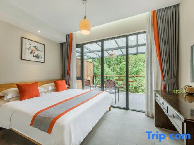 Standard Double room with balcony