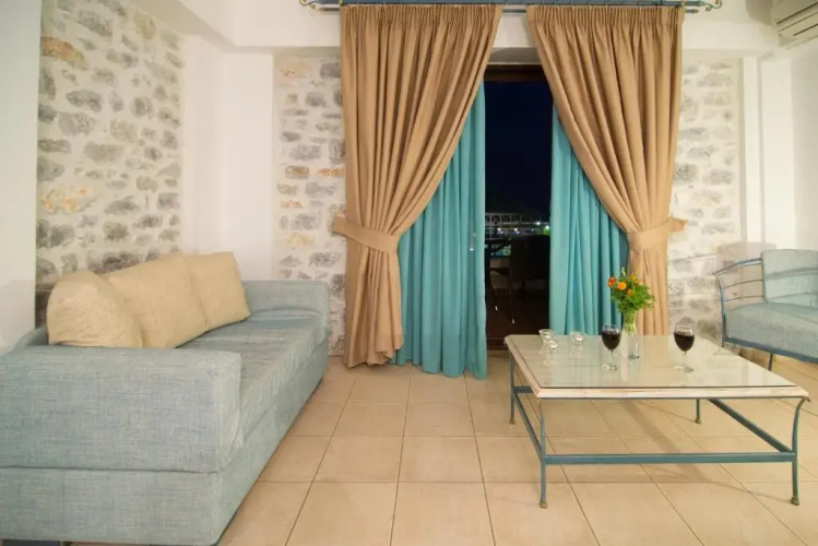 Vathi Hotel