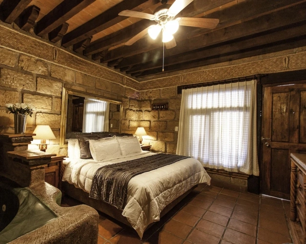 Standard Triple Family room