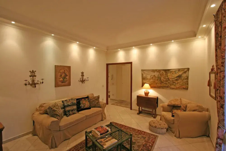 Parione Apartment