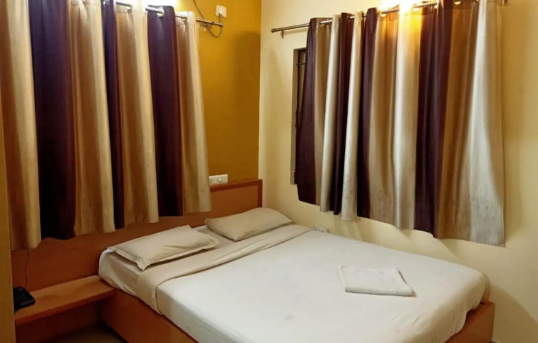 Hotel Brishen and Gavins Inn