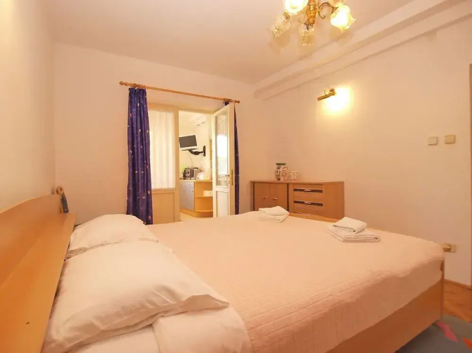 Apartment 1544