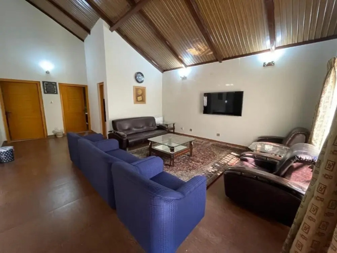 Montaña Villa Murree