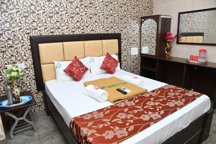 Hotel Right Choice