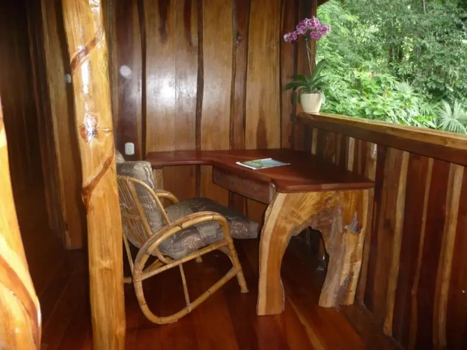 2 Bedrooms Cottage