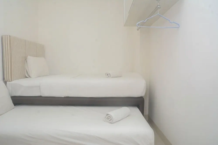 2 Bedrooms Apartment