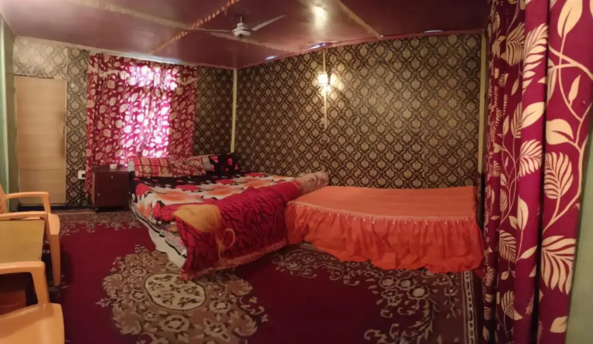 Island Homestay